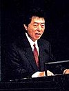https://upload.wikimedia.org/wikipedia/commons/thumb/9/97/Morihiro_Hosokawa_cropped_1_Morihiro_Hosokawa_19930927.jpg/100px-Morihiro_Hosokawa_cropped_1_Morihiro_Hosokawa_19930927.jpg